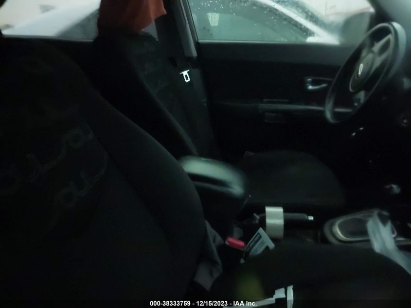 2013 KIA SOUL + - KNDJT2A62D7571447