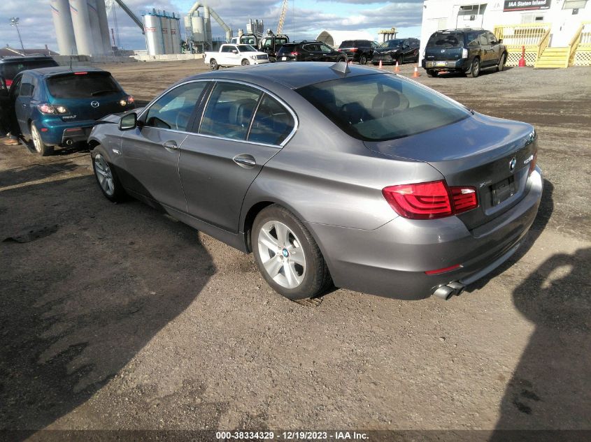 2013 BMW 528I XDRIVE - WBAXH5C51DD114404