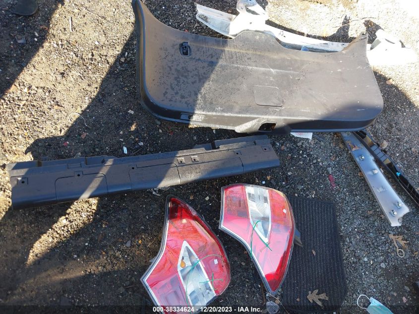 2016 SUBARU FORESTER 2.5I - JF2SJABCXGH523543