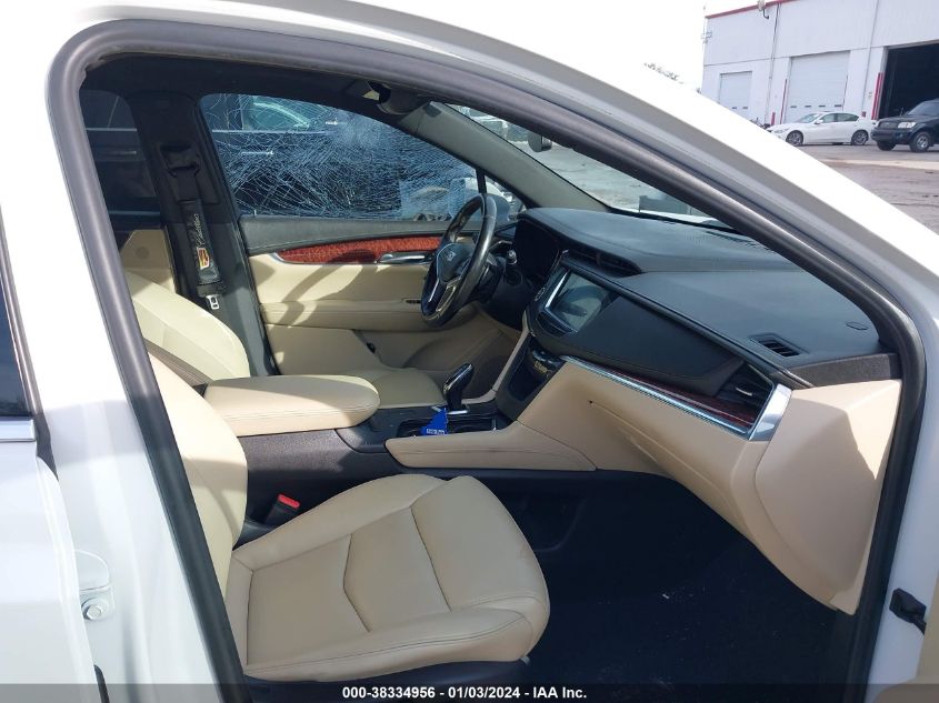 2018 CADILLAC XT5 LUXURY - 1GYKNCRSXJZ213979