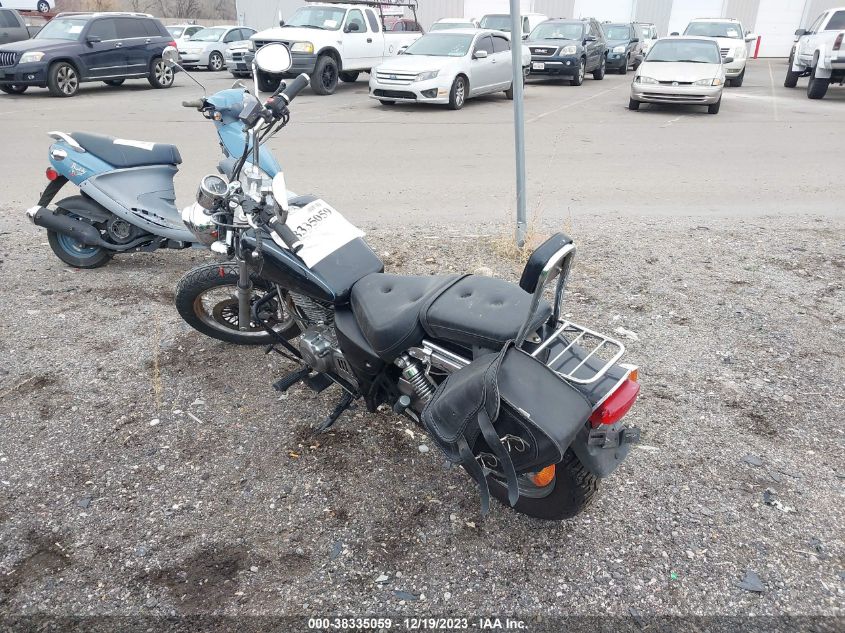 2002 SUZUKI GZ250 VTTNJ48AX22101400
