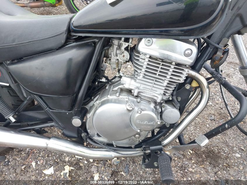 2002 SUZUKI GZ250 VTTNJ48AX22101400