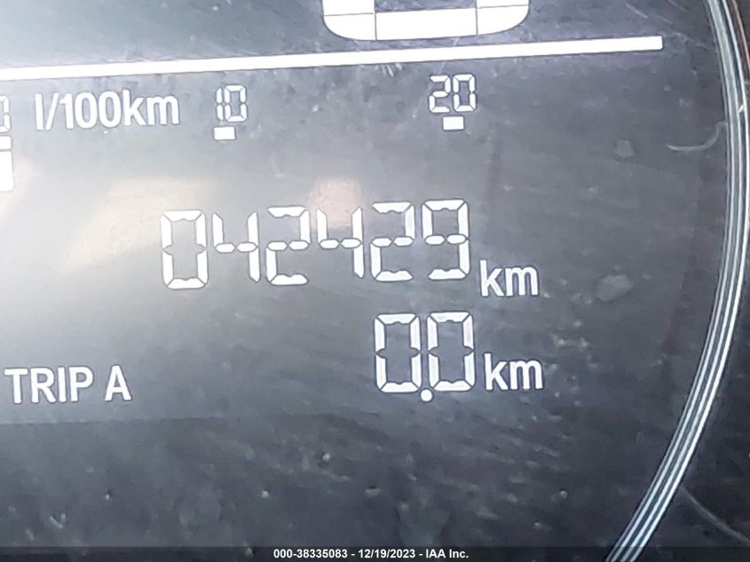 2018 HONDA CIVIC LX - 19XFC2F50JE025912