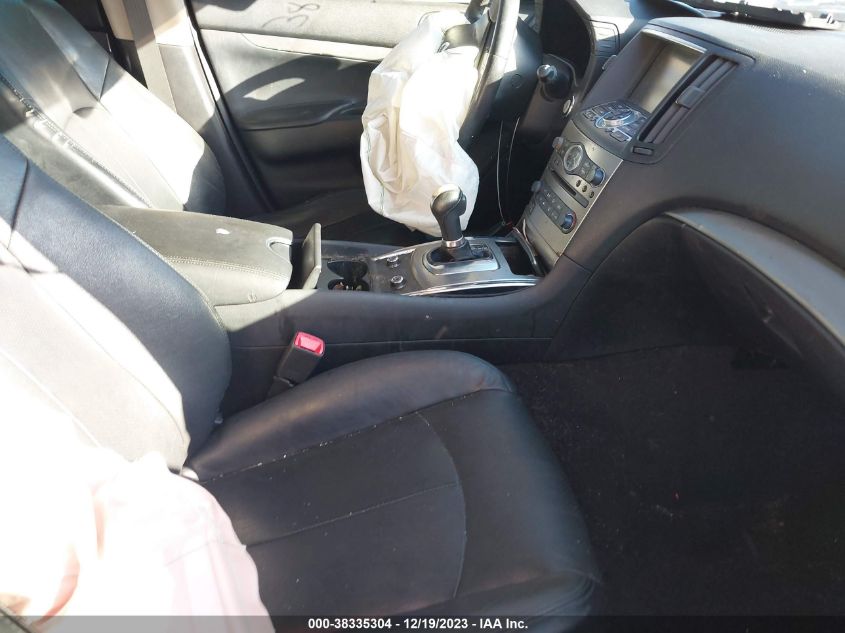 2015 INFINITI Q40 JN1CV6AP6FM501587