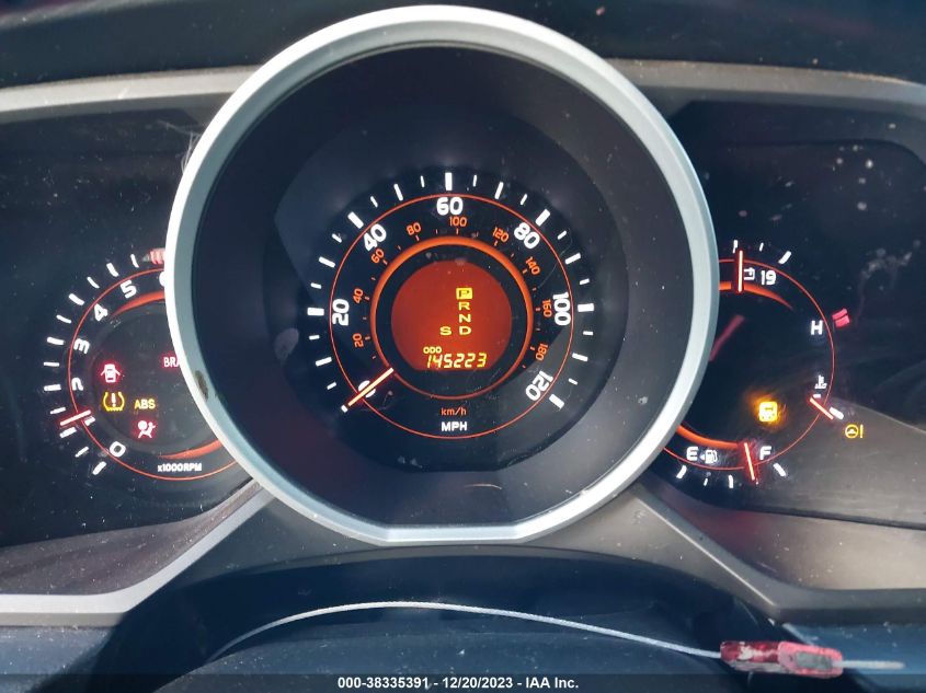 2013 TOYOTA 4RUNNER LIMITED - JTEBU5JR8D5146285