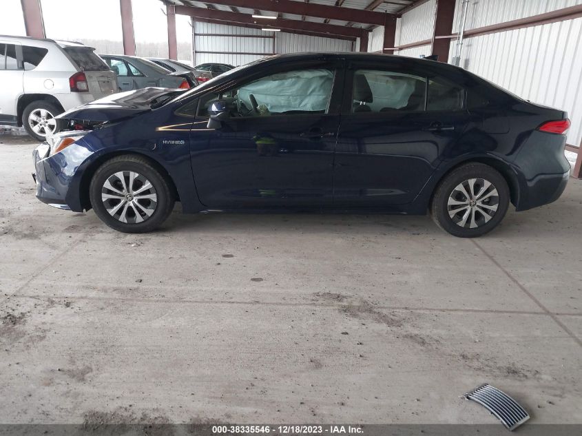 2021 TOYOTA COROLLA LE - JTDEAMDE5MJ002911