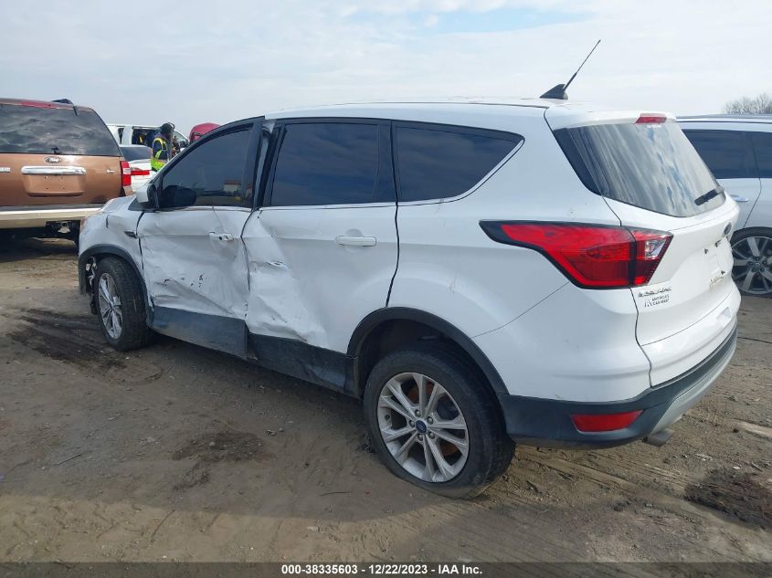 2019 FORD ESCAPE SE - 1FMCU0GD3KUA42535