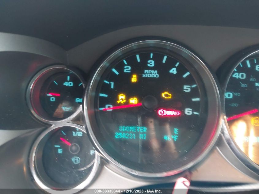 2013 CHEVROLET SILVERADO 1500 C1500 LT - 3GCPCSE06DG173517