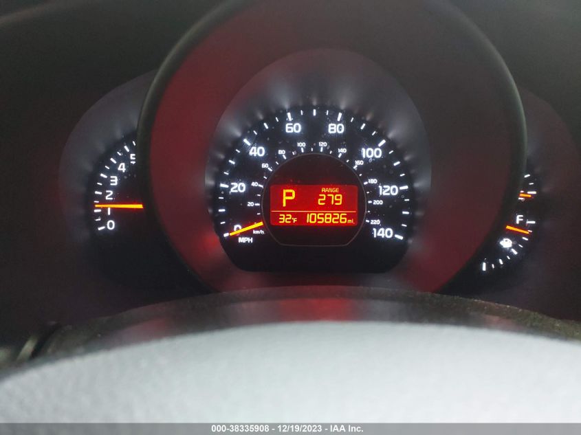 2014 KIA SOUL + - KNDJP3A55E7087680
