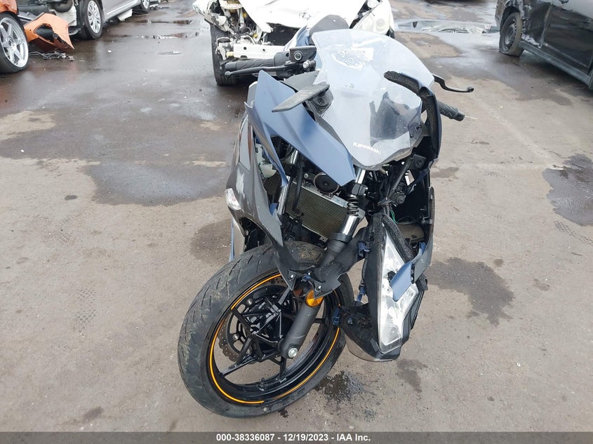 VIN JKAEXKH11PDAP7731 2023 KAWASAKI EX400
