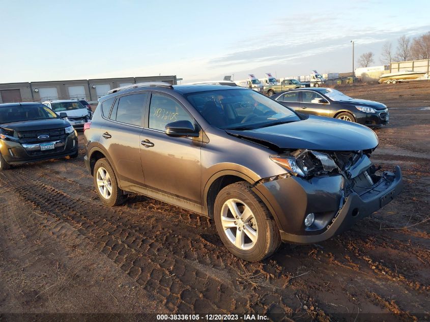 2013 TOYOTA RAV4 XLE - JTMRFREV4DD029398