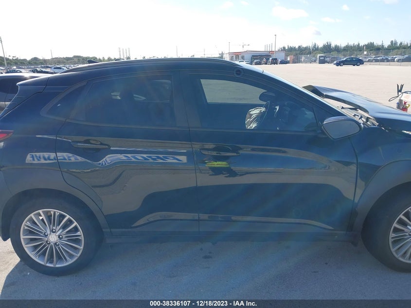 VIN KM8K6CAA6LU578130 2020 HYUNDAI KONA SEL PLUS