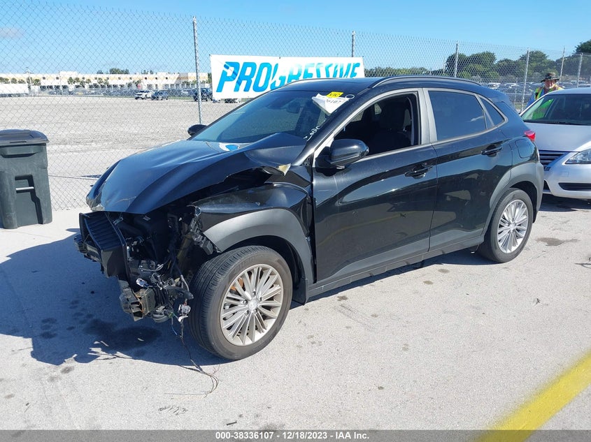 VIN KM8K6CAA6LU578130 2020 HYUNDAI KONA SEL PLUS