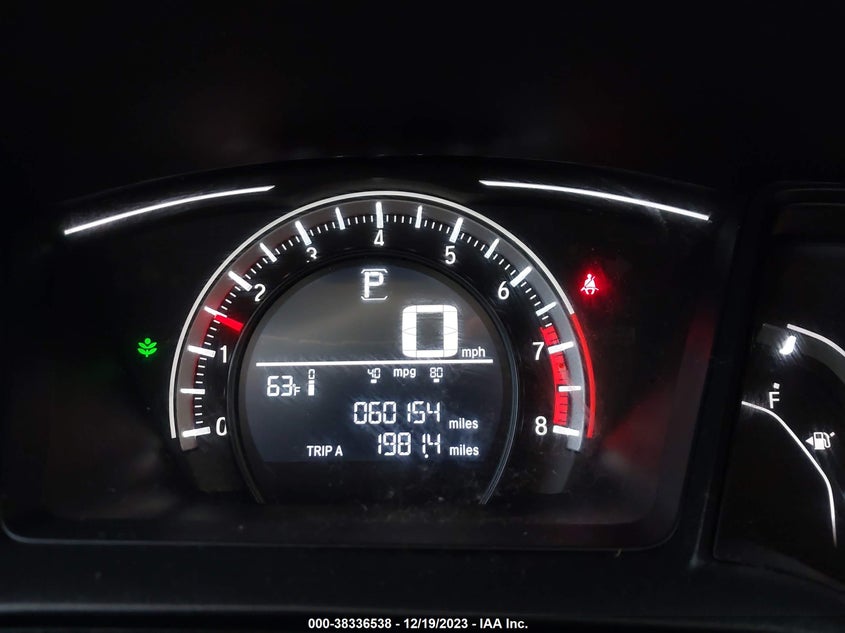 VIN 2HGFC2F54JH538604 2018 HONDA CIVIC LX