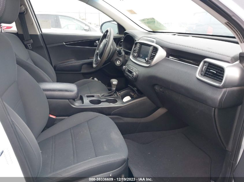 2019 KIA SORENTO 3.3L LX - 5XYPG4A5XKG570869