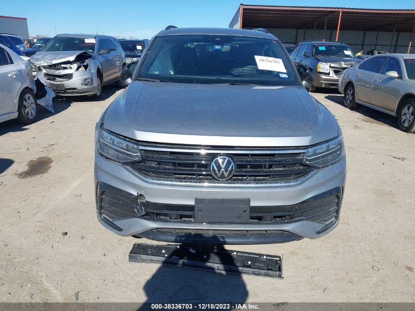2023 VOLKSWAGEN TIGUAN SE R-LINE BLACK - 3VVCB7AX7PM114839