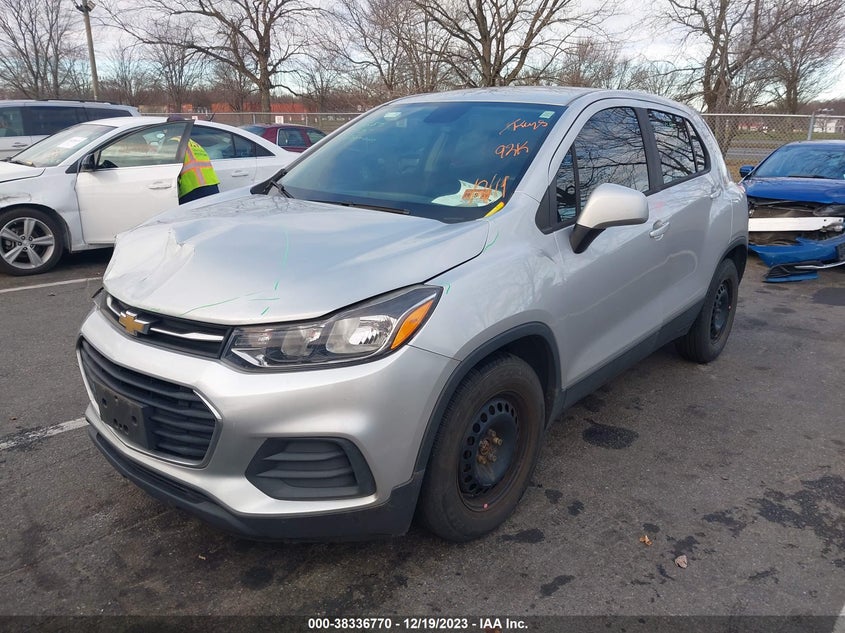 VIN KL7CJKSB2HB212559 2017 CHEVROLET TRAX LS