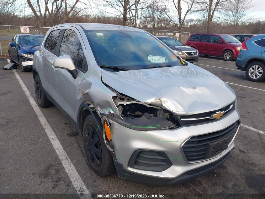 VIN KL7CJKSB2HB212559 2017 CHEVROLET TRAX LS