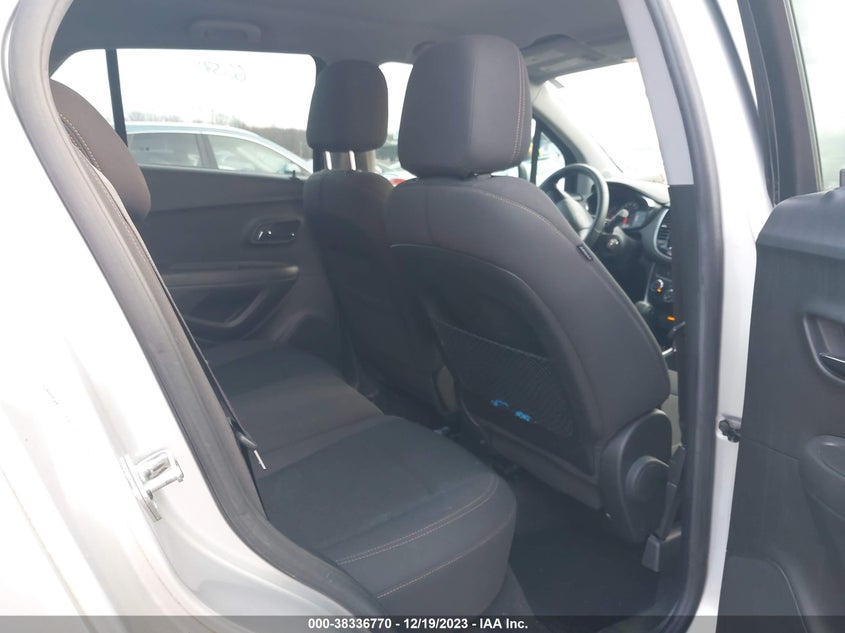 VIN KL7CJKSB2HB212559 2017 CHEVROLET TRAX LS