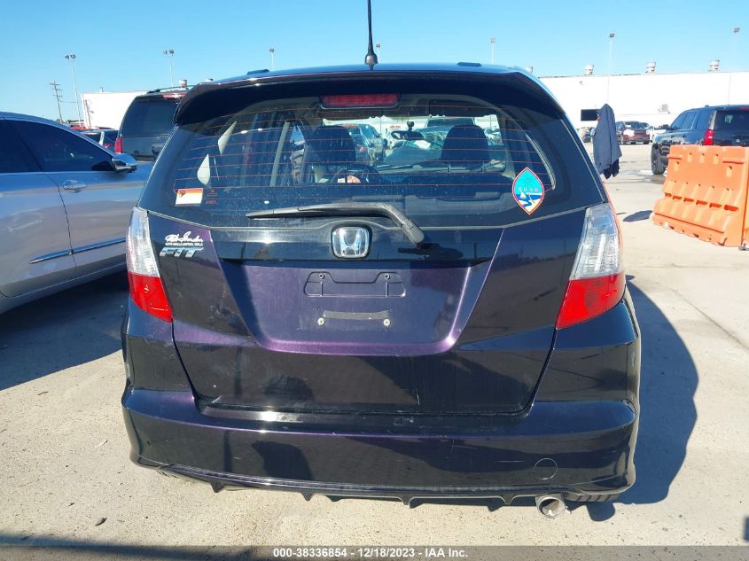 2013 HONDA FIT SPORT - JHMGE8H52DC045913
