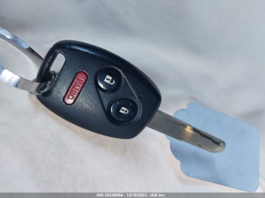 2013 HONDA FIT SPORT - JHMGE8H52DC045913