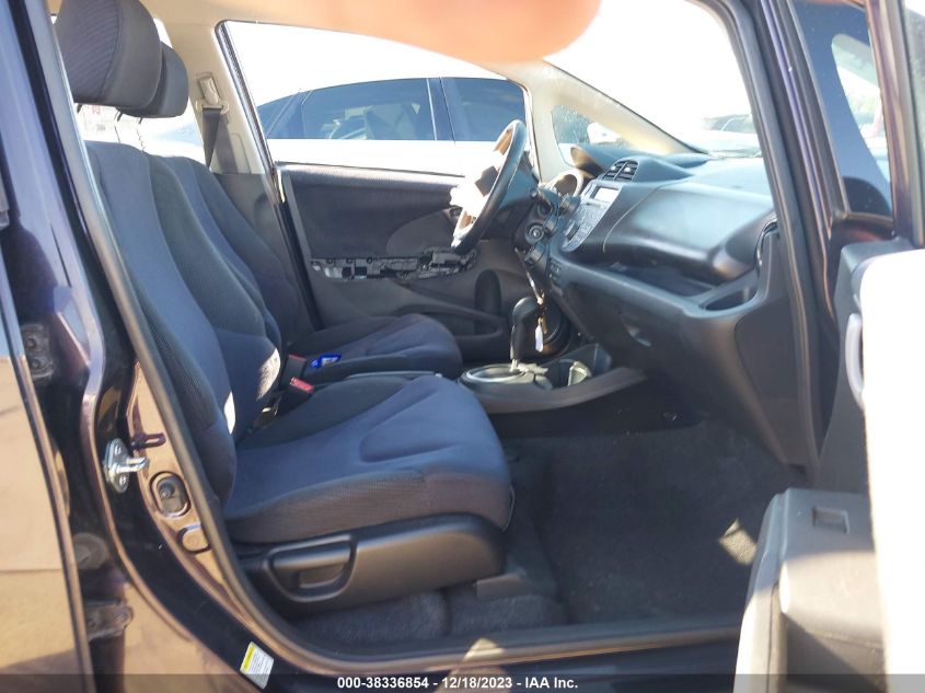 2013 HONDA FIT SPORT - JHMGE8H52DC045913