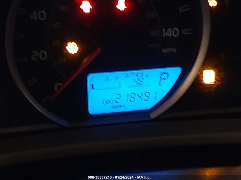 2013 TOYOTA RAV4 XLE - 2T3RFREV8DW114313