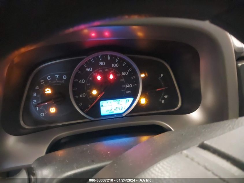 2013 TOYOTA RAV4 XLE - 2T3RFREV8DW114313