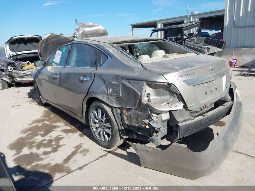 2013 NISSAN ALTIMA 2.5/S/SV/SL - 1N4AL3AP4DN556190