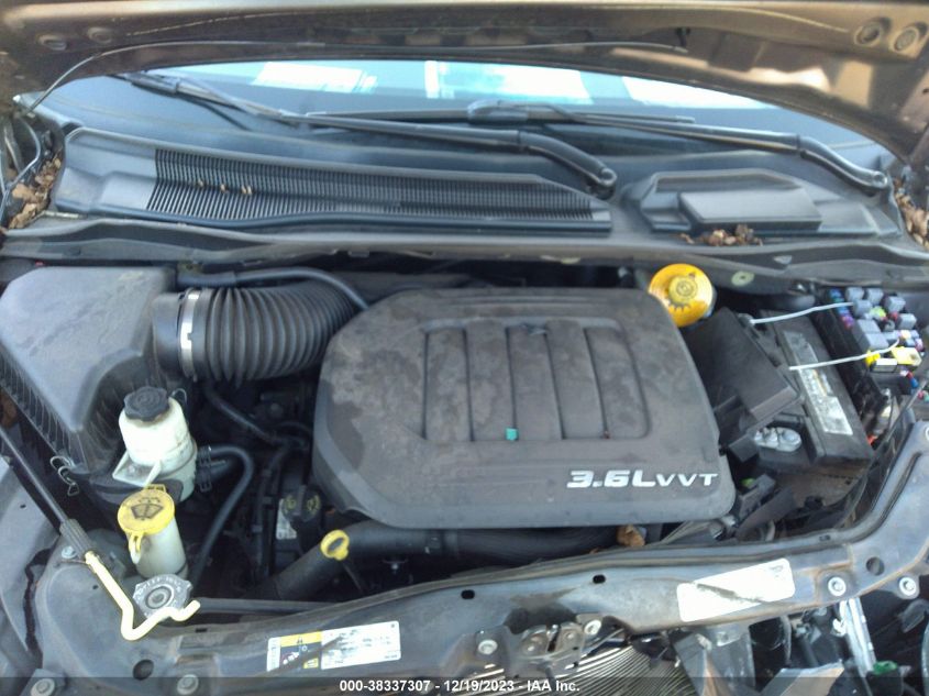 2015 DODGE GRAND CARAVAN SXT - 2C4RDGCG3FR718394
