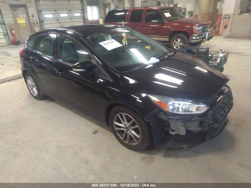 2017 FORD FOCUS SE - 1FADP3K22HL247520