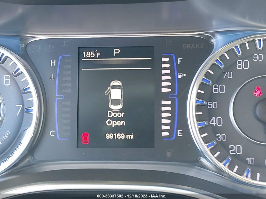 2016 CHRYSLER 200 LIMITED - 1C3CCCAB5GN174394