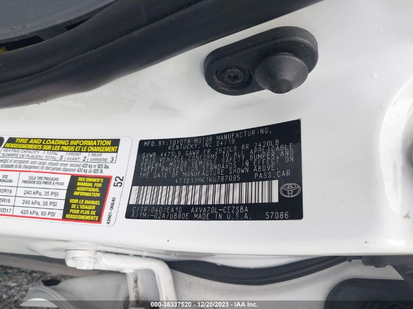 2019 TOYOTA CAMRY SE - 4T1B11HK1KU787095
