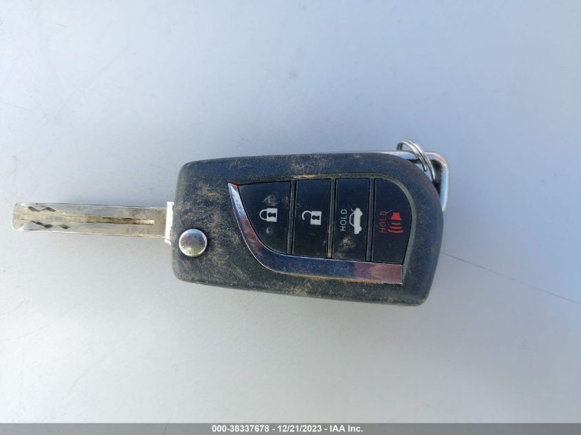 2019 TOYOTA CAMRY L/LE/XLE/SE/XSE - 4T1B11HK2KU182289