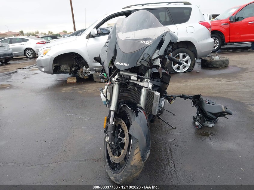 VIN JS1EJ11B5N7100001 2022 SUZUKI GSX1300 RR