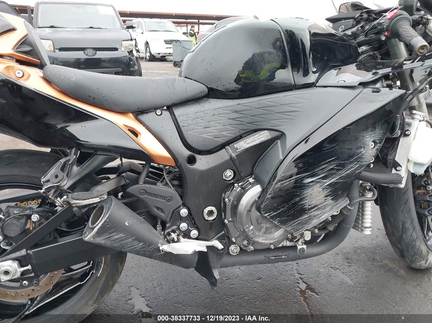VIN JS1EJ11B5N7100001 2022 SUZUKI GSX1300 RR