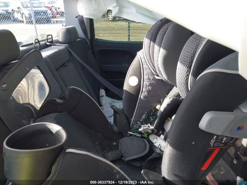 2015 CHEVROLET SILVERADO 1500 1LT - 3GCUKREC5FG228583