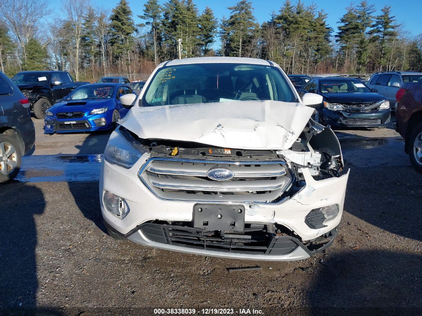 2019 FORD ESCAPE SE - 1FMCU9GD8KUB15158