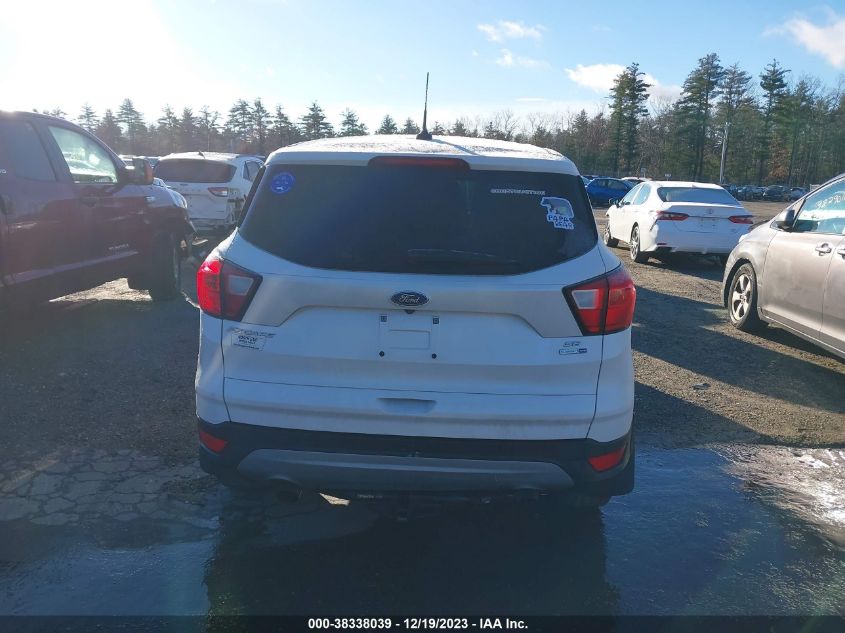 2019 FORD ESCAPE SE - 1FMCU9GD8KUB15158