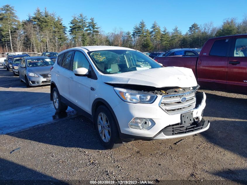 2019 FORD ESCAPE SE - 1FMCU9GD8KUB15158