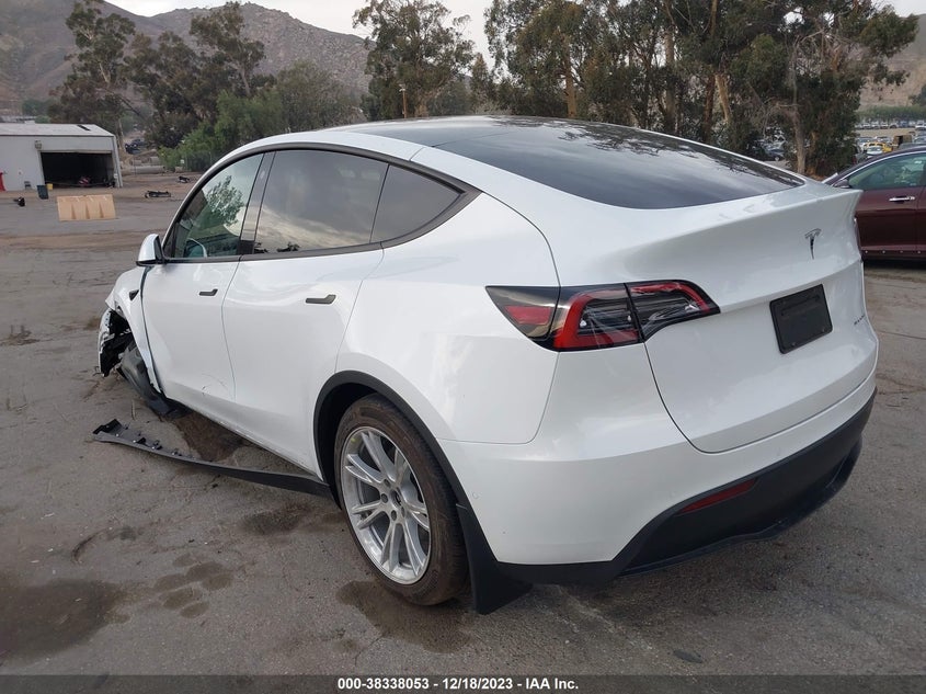 2022 TESLA MODEL Y U   U(VIN: 7SAYGDEE2NF459441