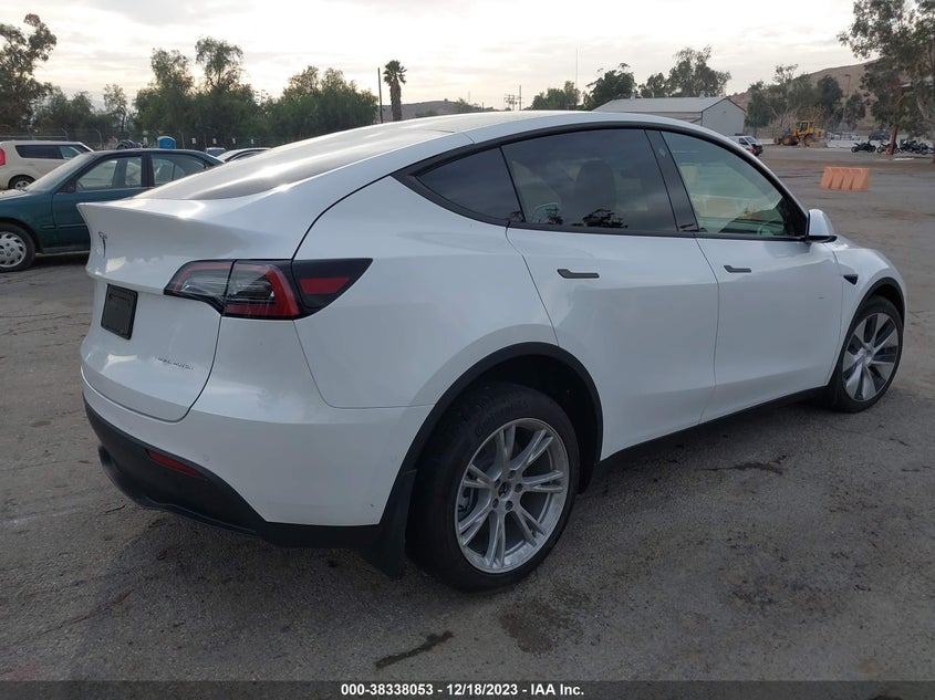 2022 TESLA MODEL Y U   U(VIN: 7SAYGDEE2NF459441