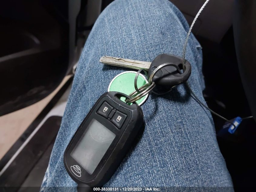 2014 HYUNDAI TUCSON SE - KM8JUCAG2EU907379