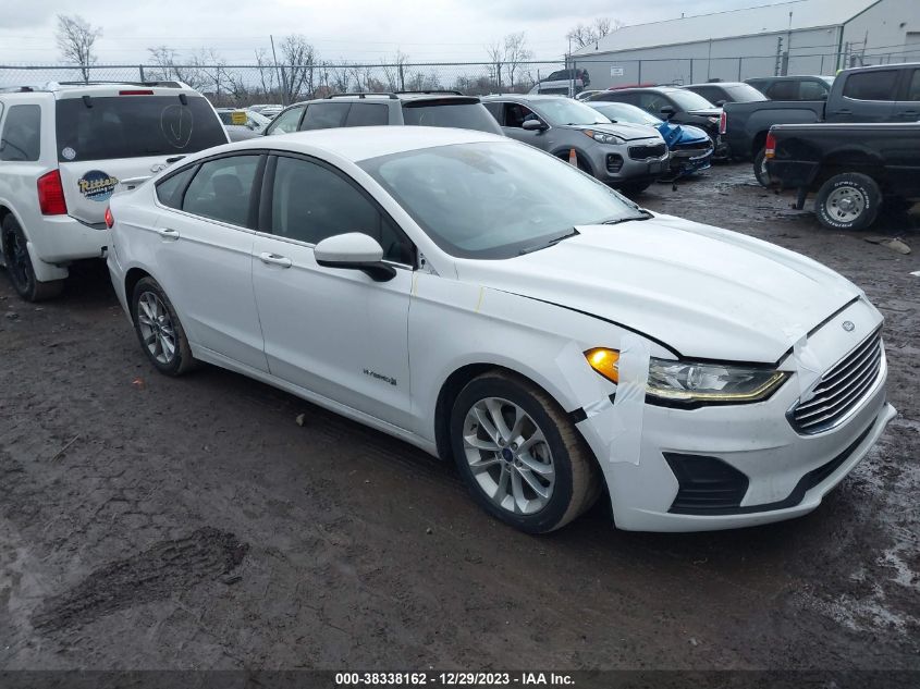 2019 FORD FUSION HYBRID SE - 3FA6P0LUXKR110356