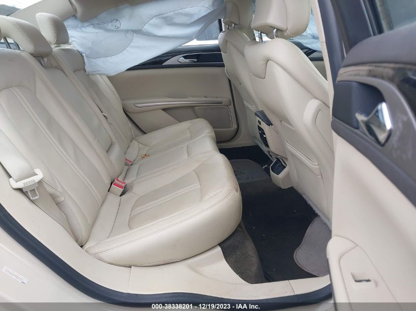 2015 LINCOLN MKZ HYBRID 3LN6L2LU3FR611611