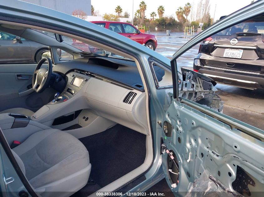 2013 TOYOTA PRIUS THREE - JTDKN3DU7D5691299