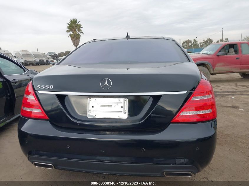 2013 MERCEDES-BENZ S 550 - WDDNG7DB8DA529806
