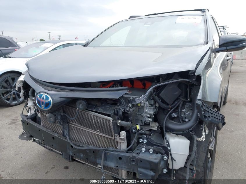 2018 TOYOTA RAV4 HYBRID SE JTMJJREV9JD165730