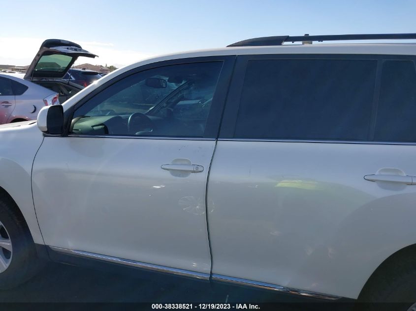 2013 TOYOTA HIGHLANDER PLUS/SE - 5TDBK3EH9DS240170