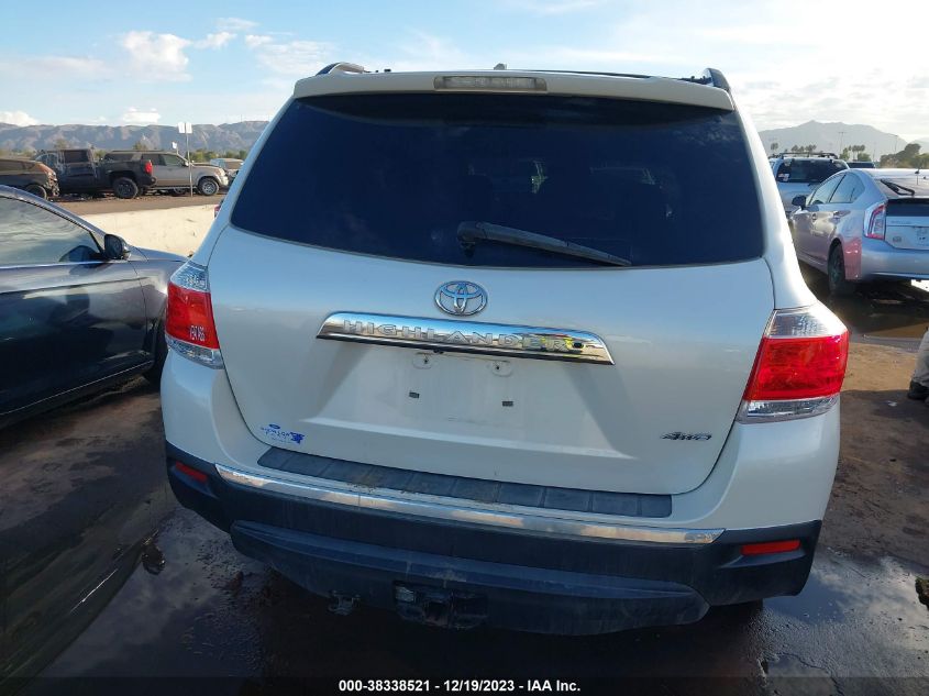 2013 TOYOTA HIGHLANDER PLUS/SE - 5TDBK3EH9DS240170